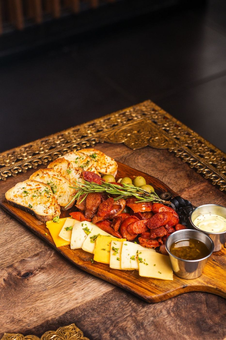 Comida para compartir de Santo Olivo